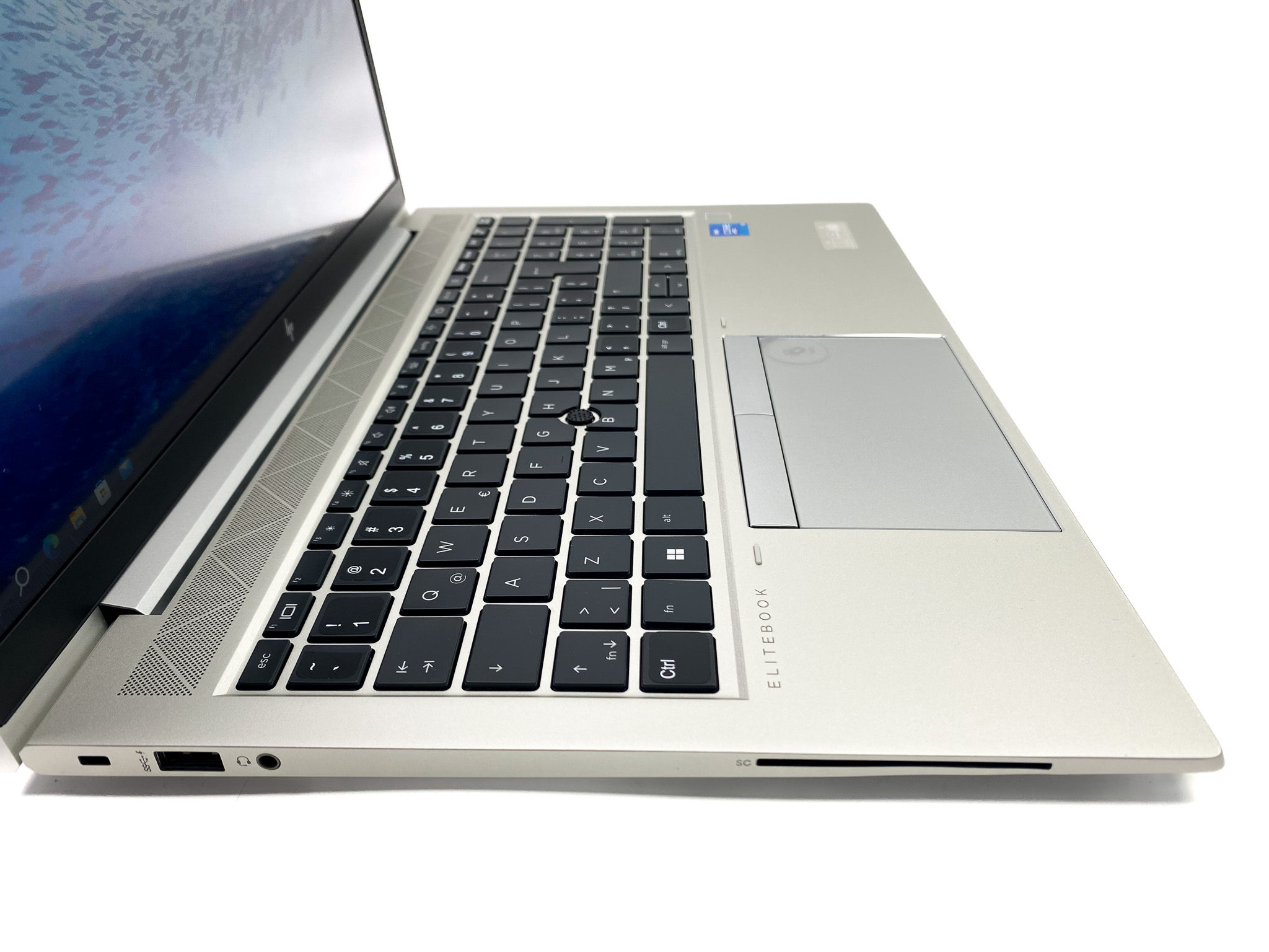 HP EliteBook 850 G8 – Moc i mobilność dla biznesu