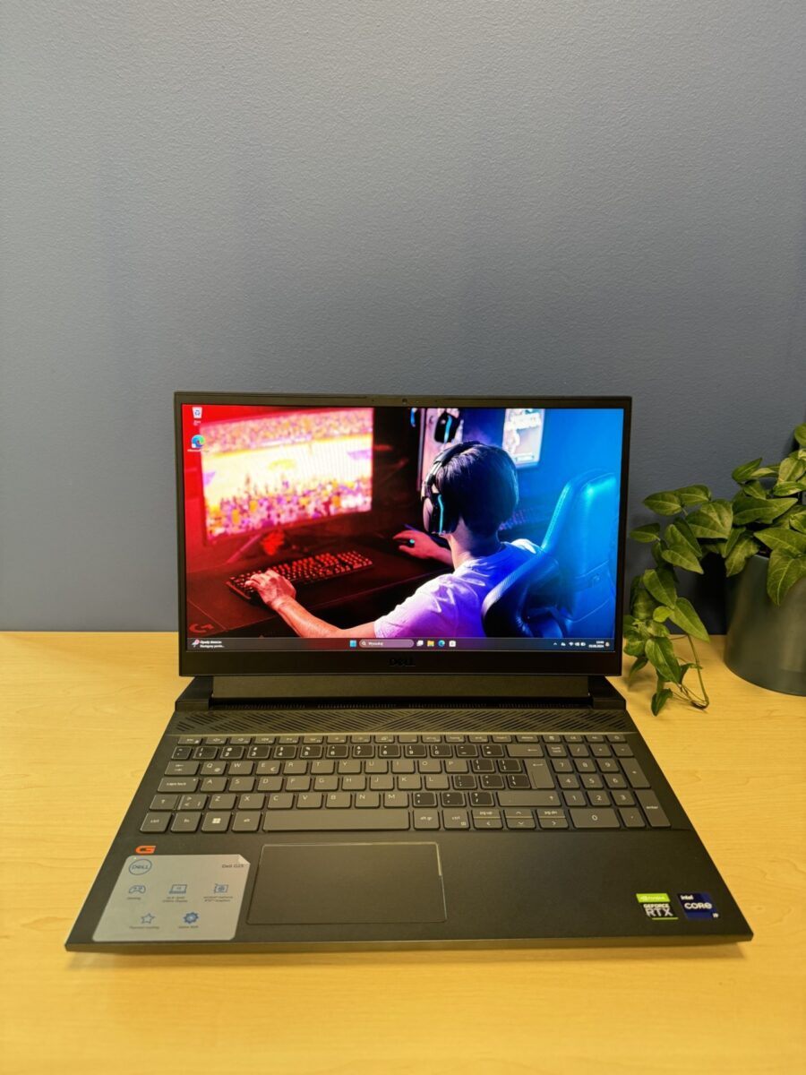 Laptop Dell G15 5521