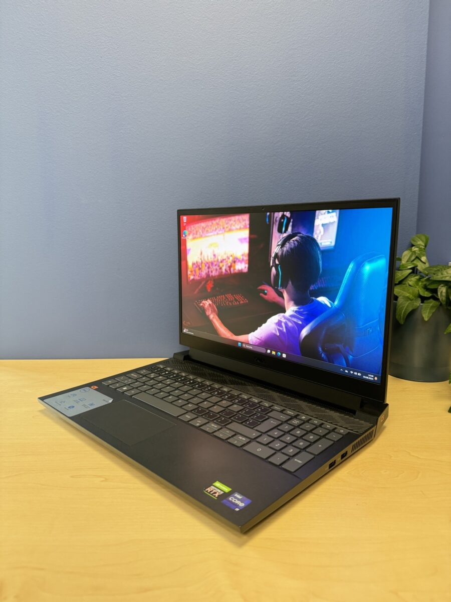 Laptop Dell G15 5521